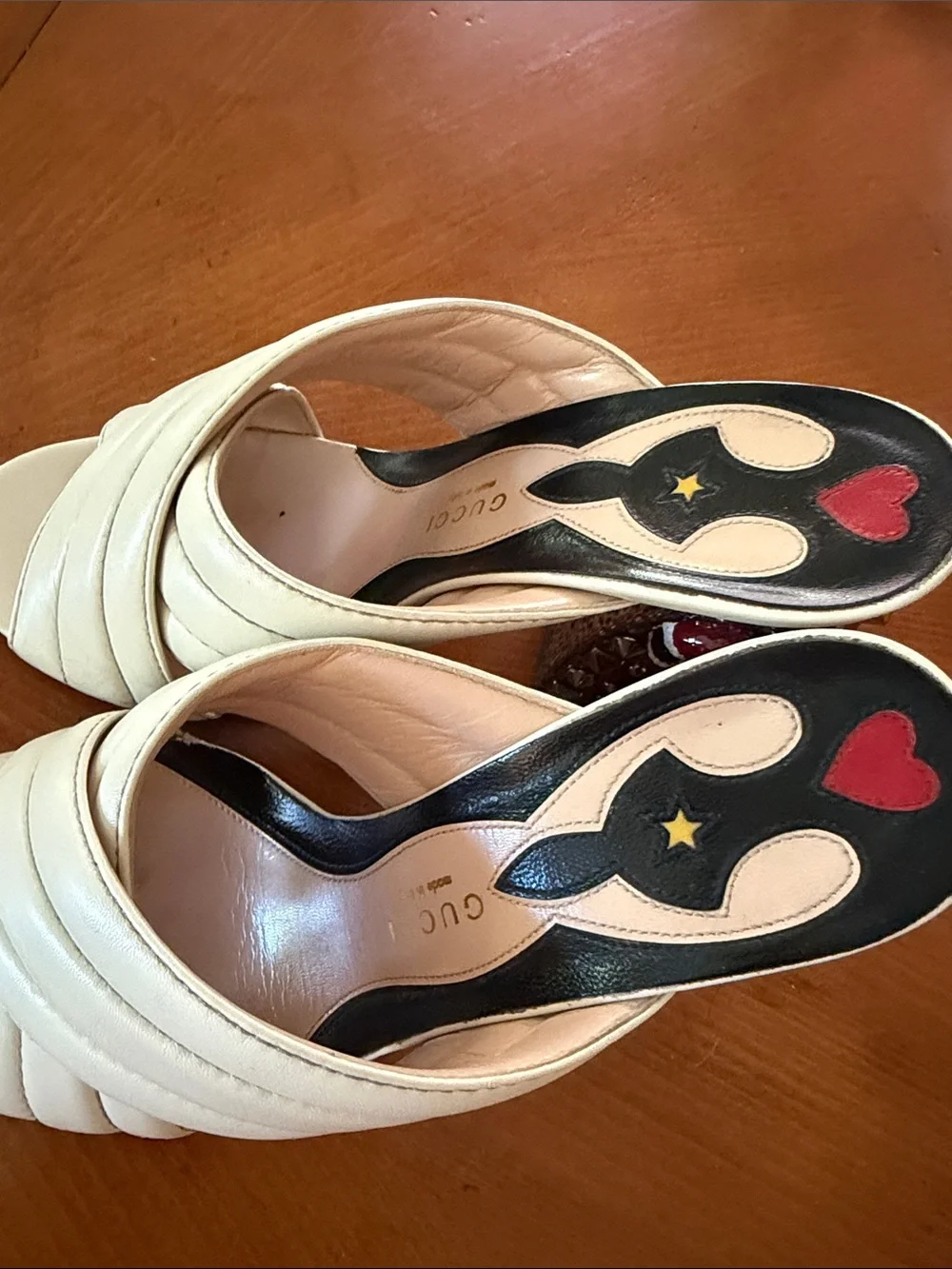 Gucci Cream Slip-On Heels with Red & Black Embellished Snake-Detail Heel - Picture 4 of 10